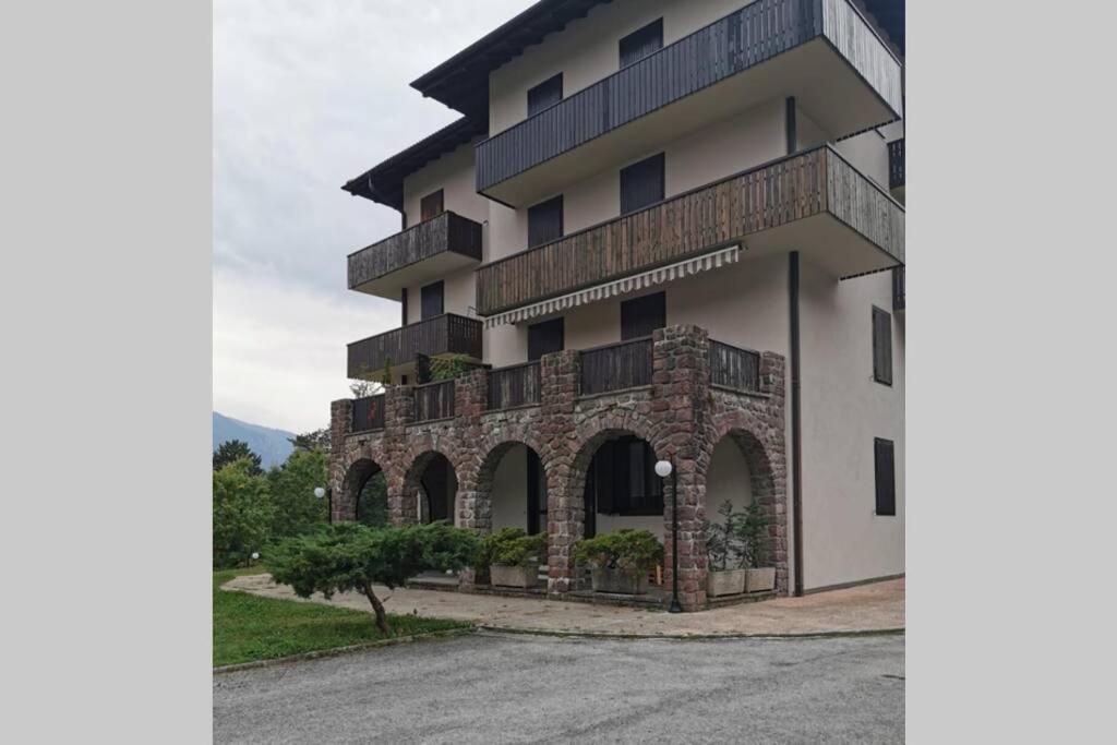 Appartamento Residence Castel Carlotta Levico Terme Dış mekan fotoğraf
